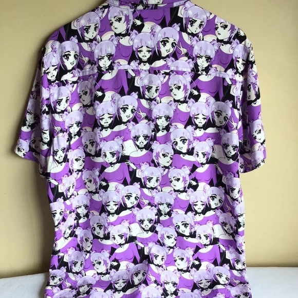 Womens Hot Topic Exclusive Purple Female Anime Japan Short Sleeve Collared Shirt - Picture 2 of 4